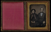 Daguerreotype portrait of an unidentified couple.